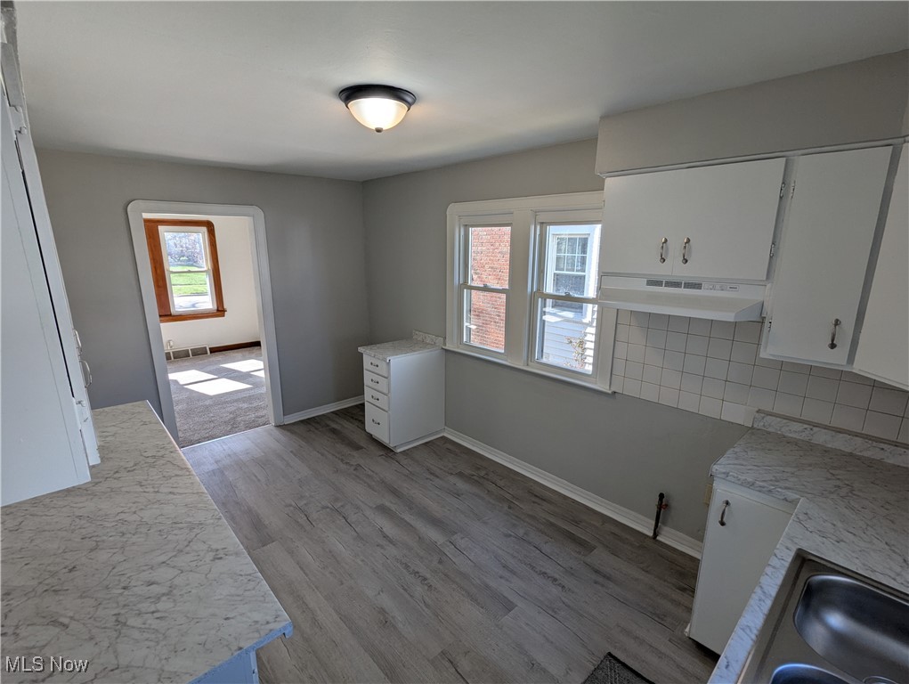 3433 Reid Avenue, Lorain, Ohio image 8