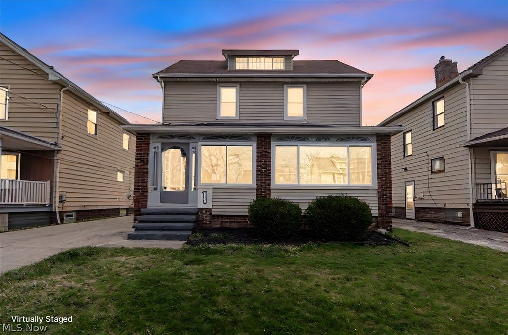 Photo of 3563 W 97th Street, Cleveland, OH 44102 (MLS # 5197393)