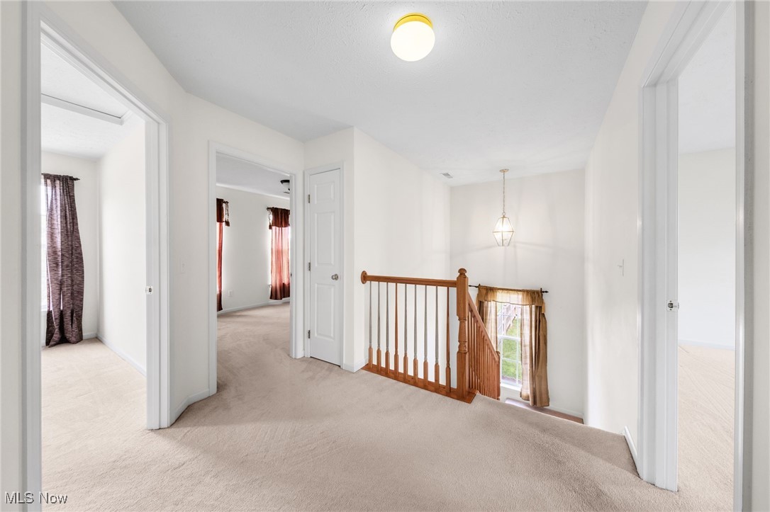 Sandstone Rdg Tr 5 Ph 2 - Residential Lease