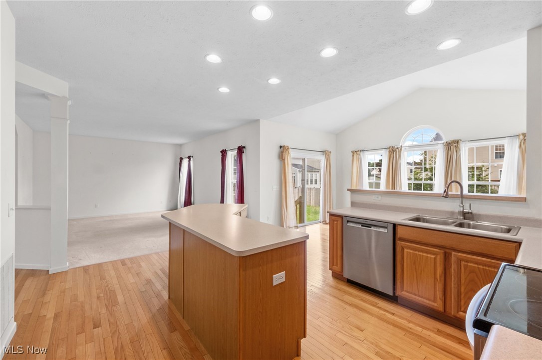 Sandstone Rdg Tr 5 Ph 2 - Residential Lease