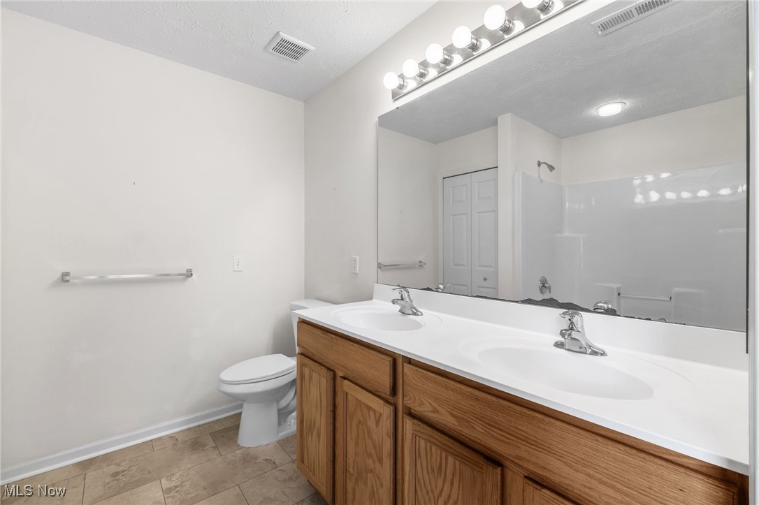 Sandstone Rdg Tr 5 Ph 2 - Residential Lease