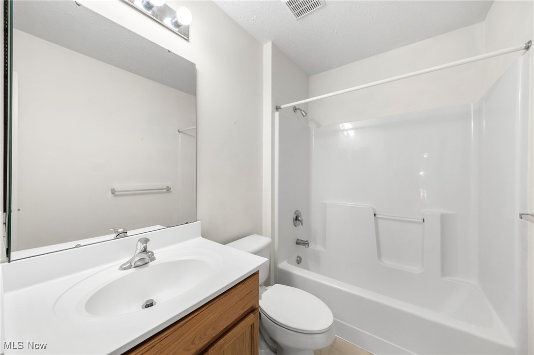 Sandstone Rdg Tr 5 Ph 2 - Residential Lease