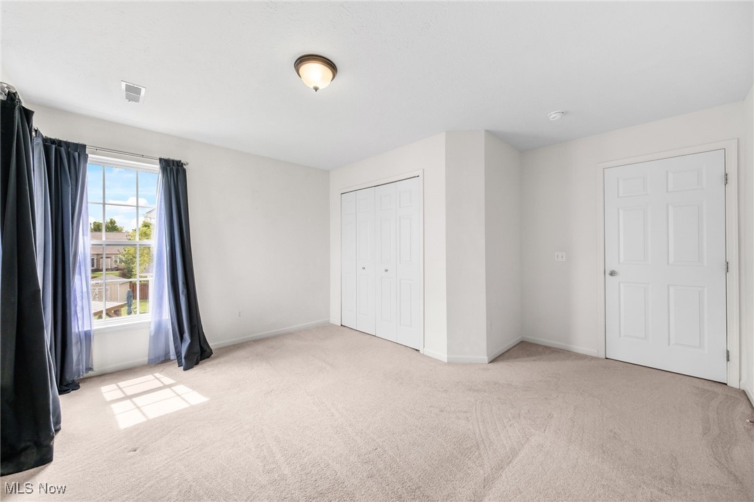 Sandstone Rdg Tr 5 Ph 2 - Residential Lease