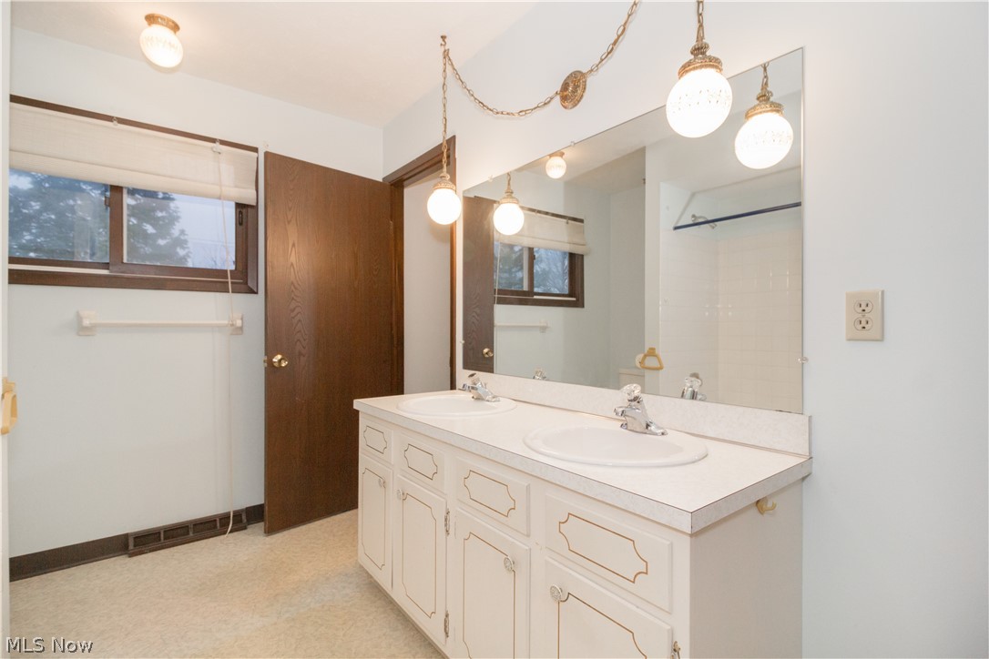 Hickory Hill - Residential