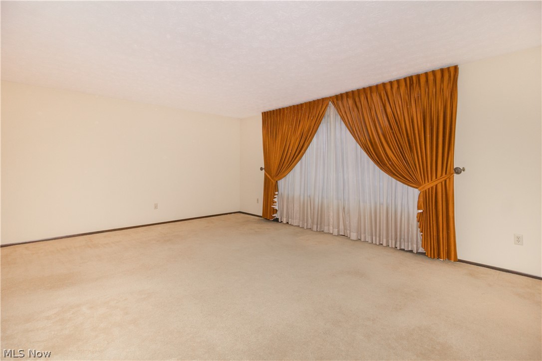 Hickory Hill - Residential