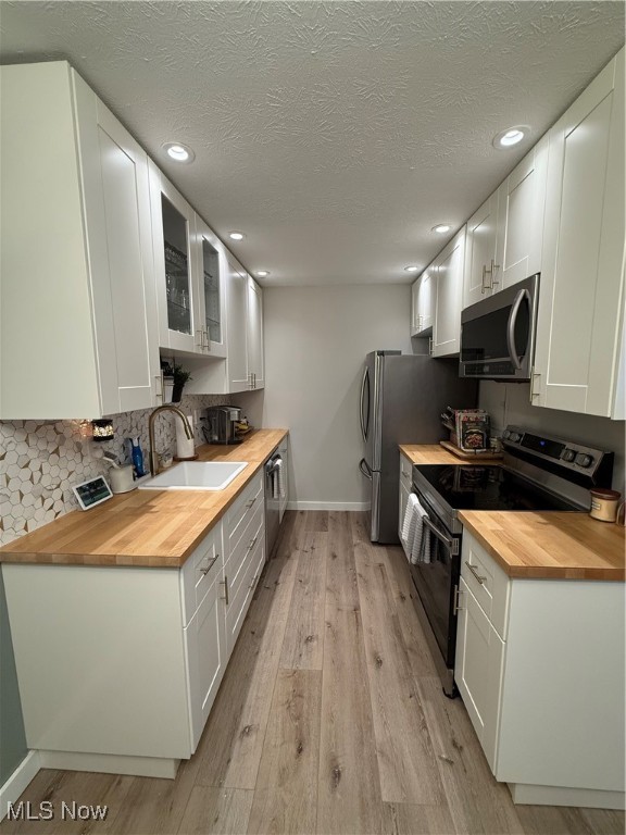 Meadows Ph Condos - Residential