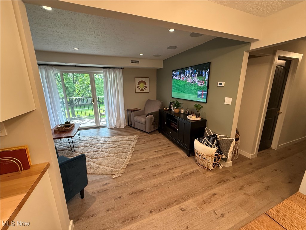 Meadows Ph Condos - Residential