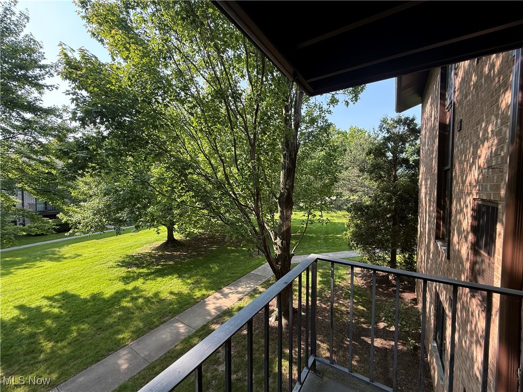 Meadows Ph Condos - Residential