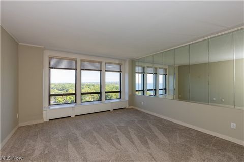 Tiny photo for 1 Lakeshore Boulevard, Bratenahl, OH 44108 (MLS # 5190017)