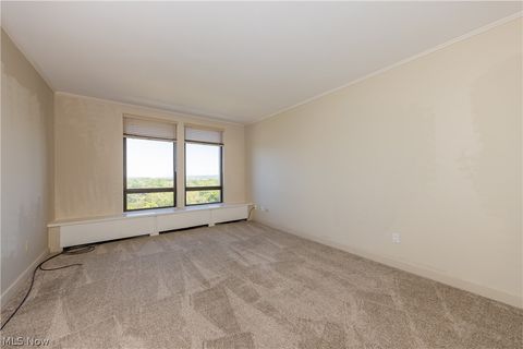 Tiny photo for 1 Lakeshore Boulevard, Bratenahl, OH 44108 (MLS # 5190017)