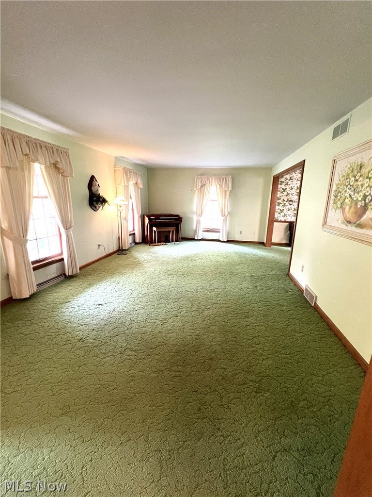 389 W High Street