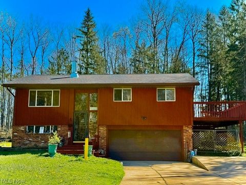 Tiny photo for 18221 Quinn Road, Chagrin Falls, OH 44023 (MLS # 5202326)