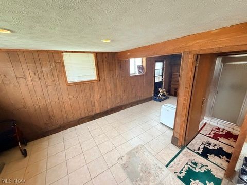 Tiny photo for 18221 Quinn Road, Chagrin Falls, OH 44023 (MLS # 5202326)