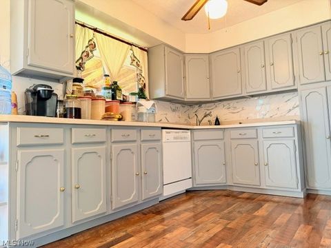Tiny photo for 18221 Quinn Road, Chagrin Falls, OH 44023 (MLS # 5202326)