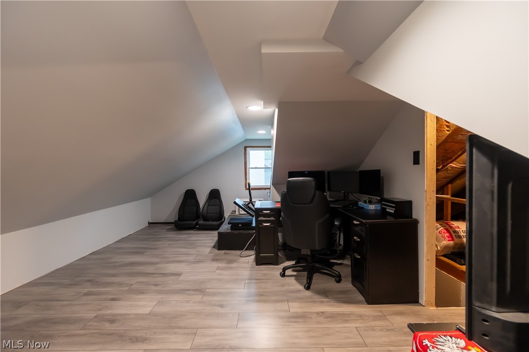 Taft & Blackmans Kew Gardens Sub - Residential