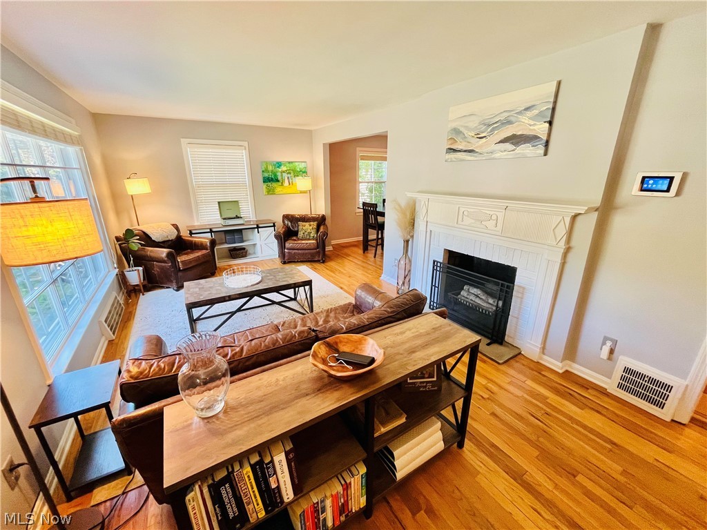 S H Kleinman Realty Cos Roseh - Residential