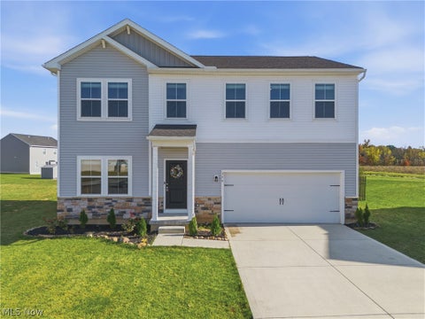 Photo of 356 Jonagold Drive NE, Louisville, OH 44641 (MLS # 5256871)