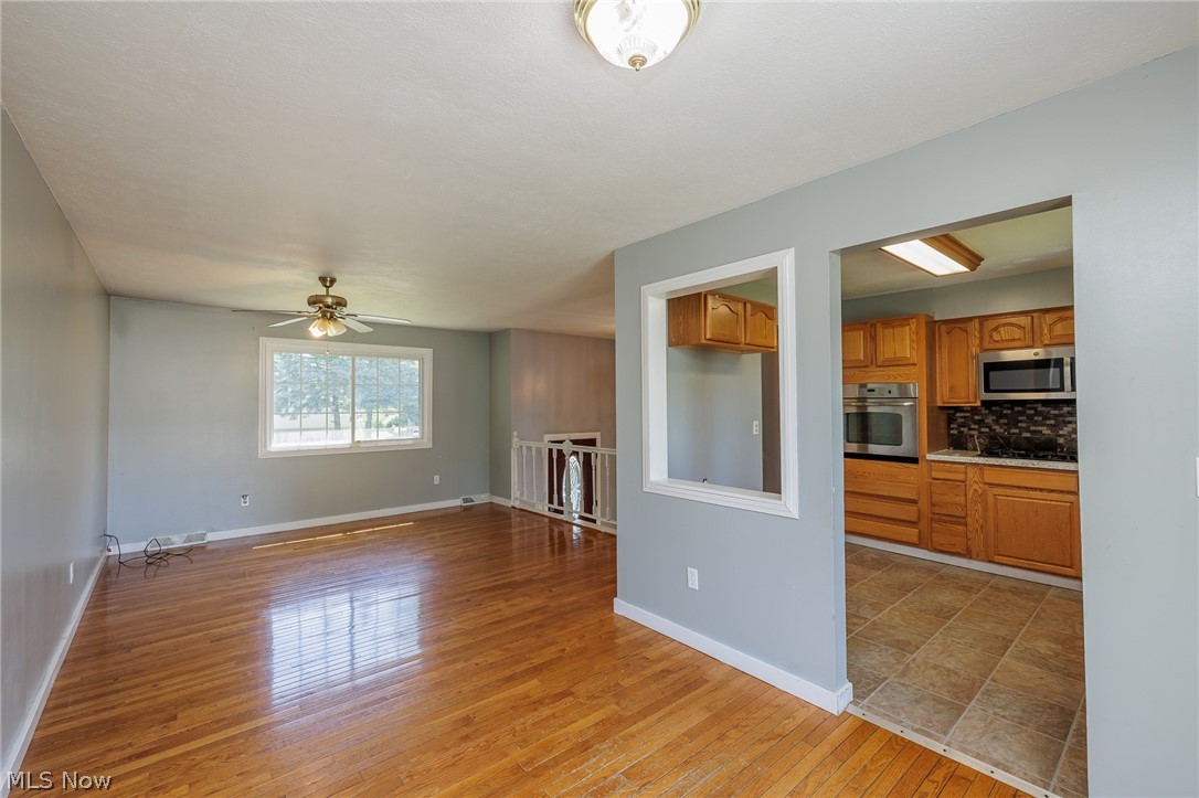 Lake Breeze - Residential