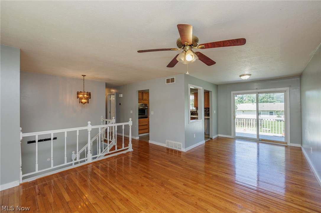 Lake Breeze - Residential