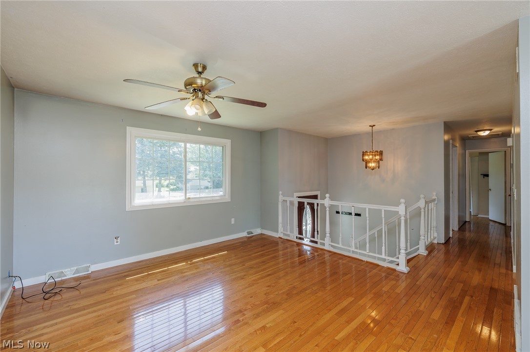 Lake Breeze - Residential