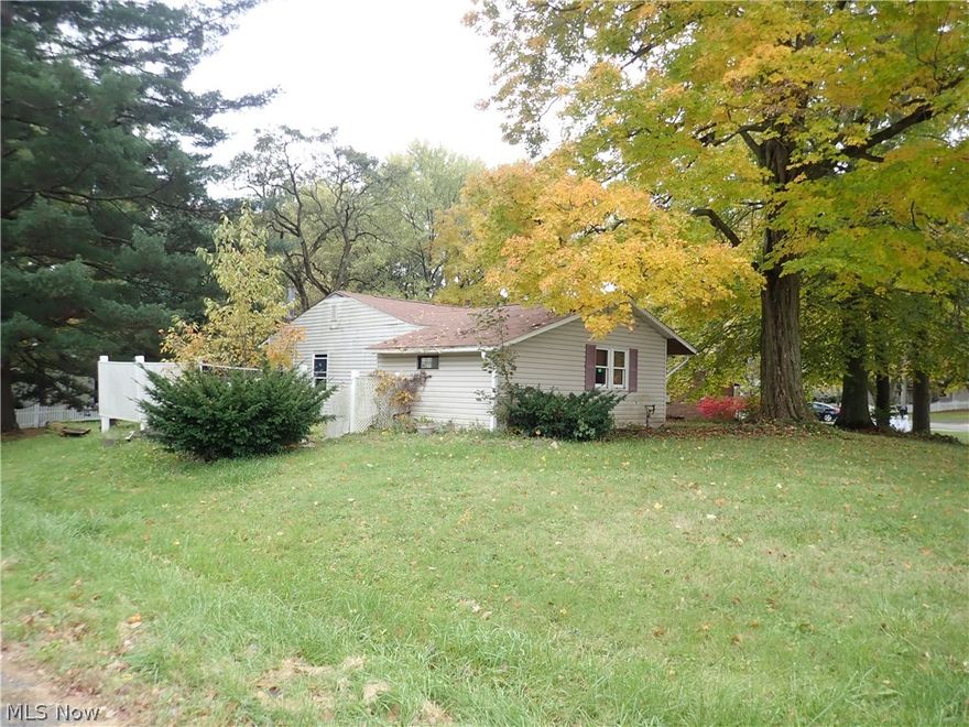 Spacious ranch with all single floor living and nice sized yard. Enjoy a large family room with corner brick fireplace. 3 bedrooms and 1 1/2 baths. First floor laundry. Close to highway access. Fantastic investment property! Remodel and resell, keep and rent or have instant sweat equity in this home!