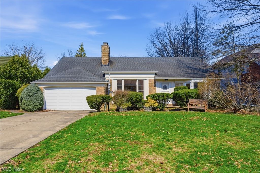 Photo of 4391 Churchill Blvd, University Heights, OH 44118 (MLS # 5192935)