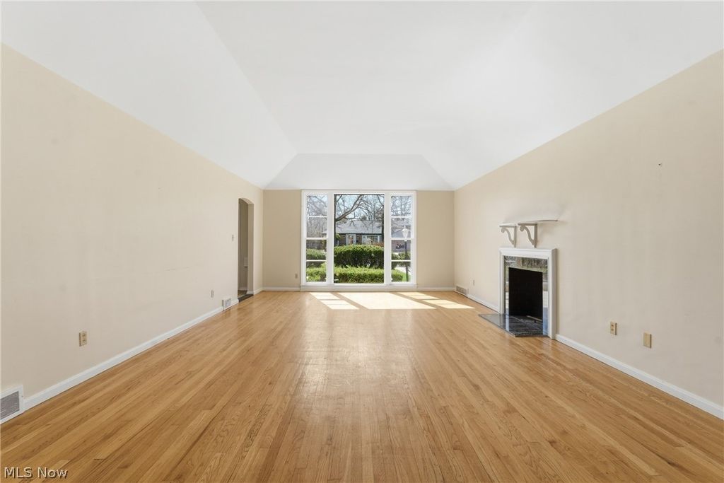 Photo of 4391 Churchill Blvd, University Heights, OH 44118 (MLS # 5192935)