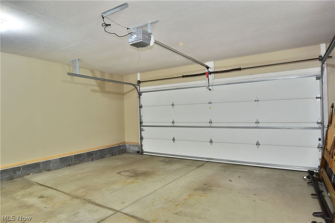 Olde Stone Crossing Condo - Residential