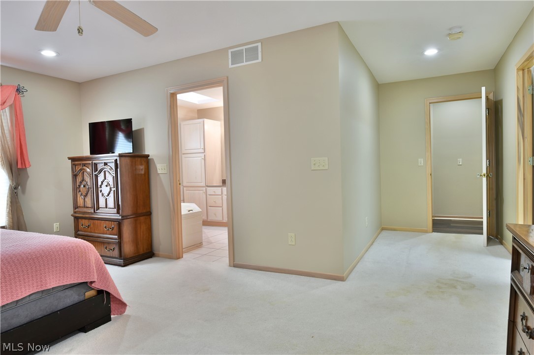 Olde Stone Crossing Condo - Residential