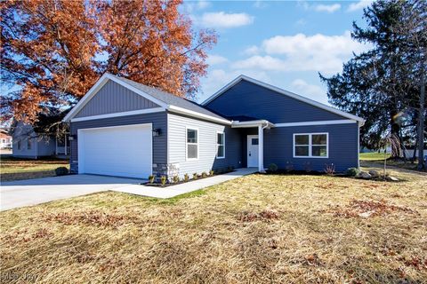 Tiny photo for 524 N Union Street, Loudonville, OH 44842 (MLS # 5180253)