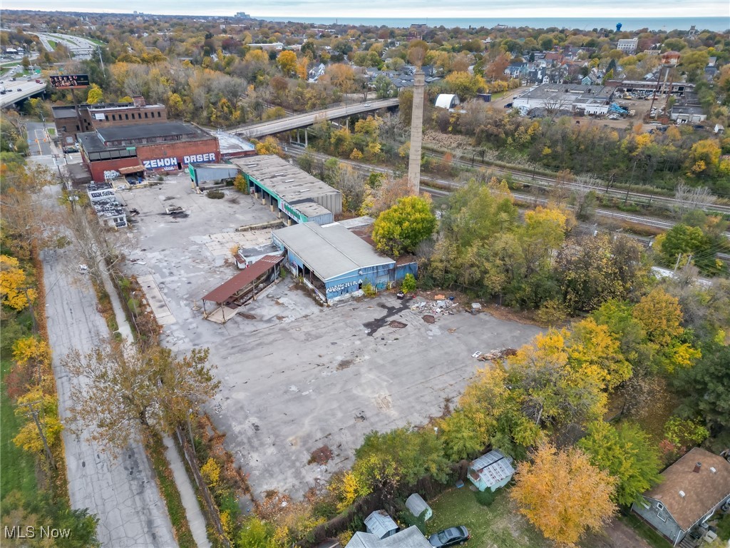 Hiram Stones Add - Commercial Sale