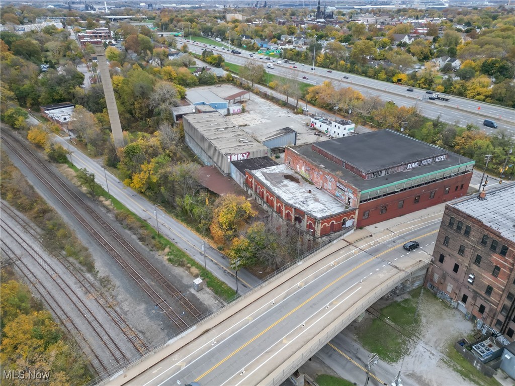 Hiram Stones Add - Commercial Sale