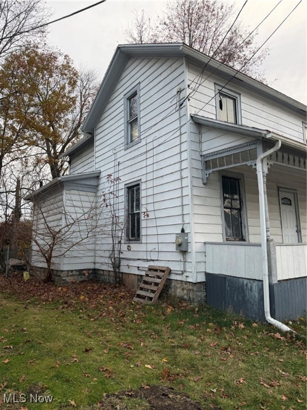 Photo of 374 E Voris Street, Akron, OH 44311 (MLS # 5174081)