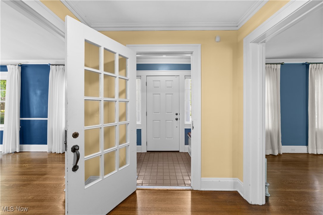 2475 Wellington Road, Cleveland Heights, Ohio image 4
