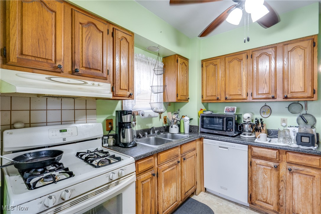 Nesmith Lake Heights - Residential