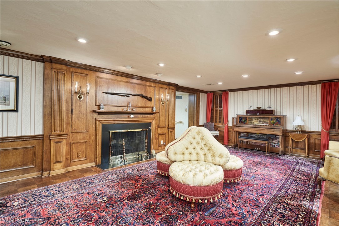 48 S Wheaton Road, Akron, Ohio image 37