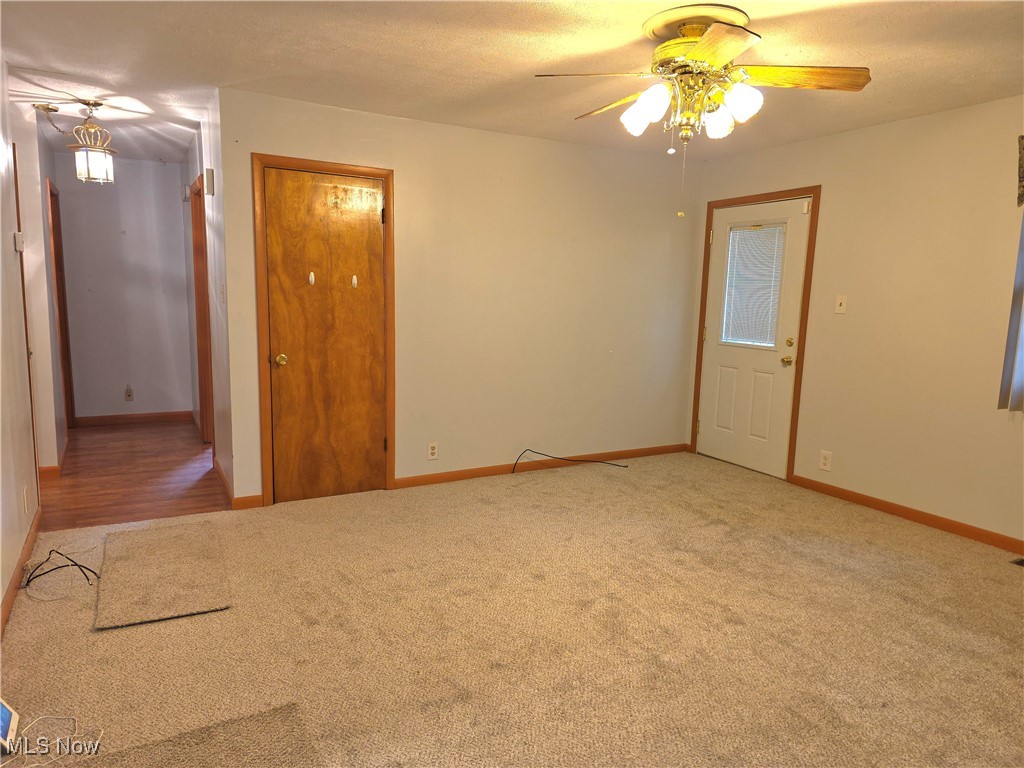 Dixie Terrace Adn - Residential