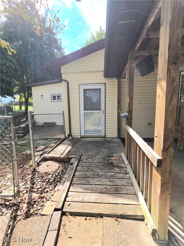 Dixie Terrace Adn - Residential