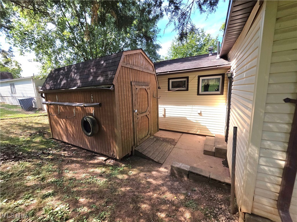 Dixie Terrace Adn - Residential