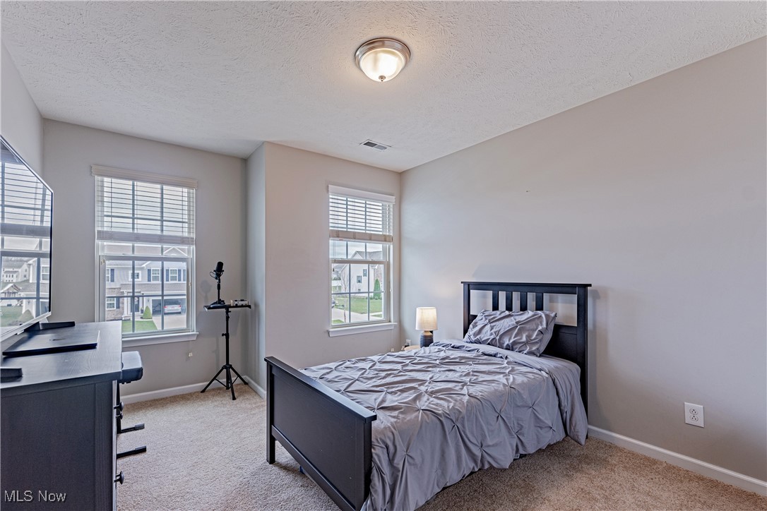 865 Hilliary Lane, Aurora, Ohio image 31