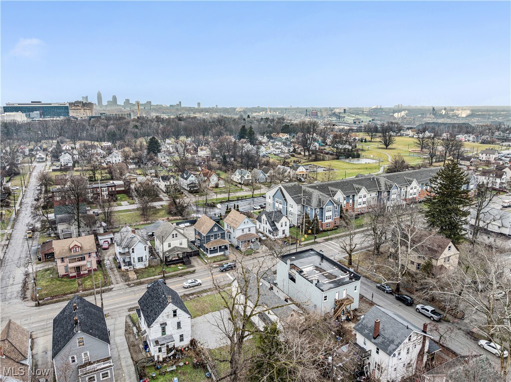 Curtiss Ambler & Pixleys - Residential Income