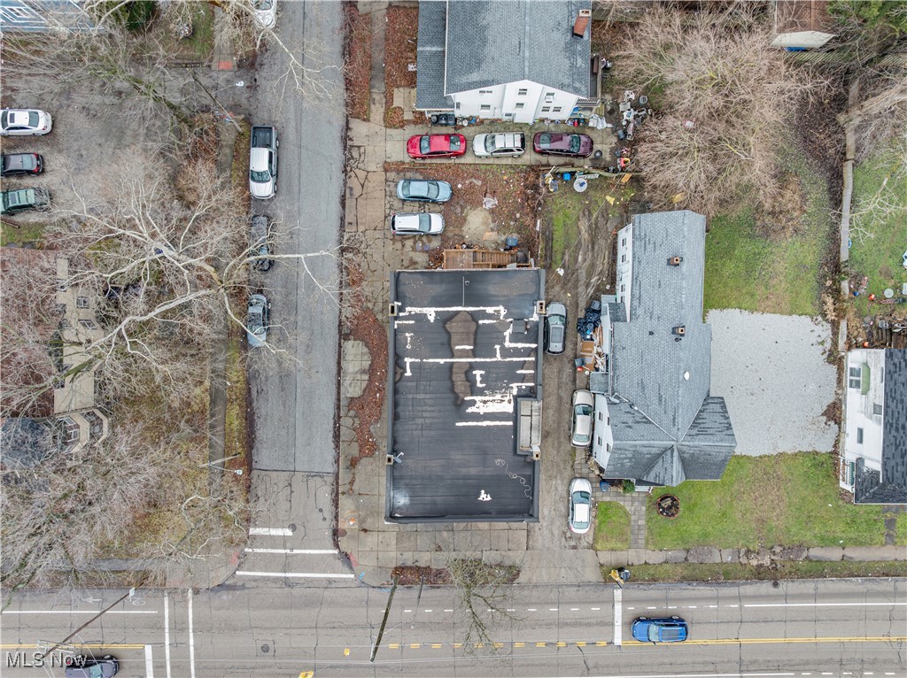 Curtiss Ambler & Pixleys - Residential Income