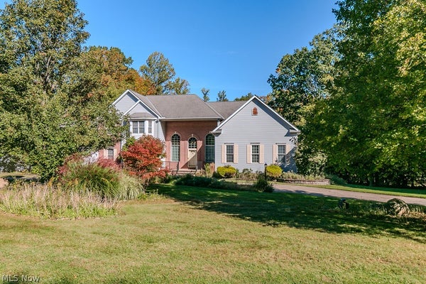 10665 MOUNT ROYAL DR, CONCORD TOWNSHIP, OH 44077 - Image d435cf2e7a0b4d0702985e86f4f52b50/501252924