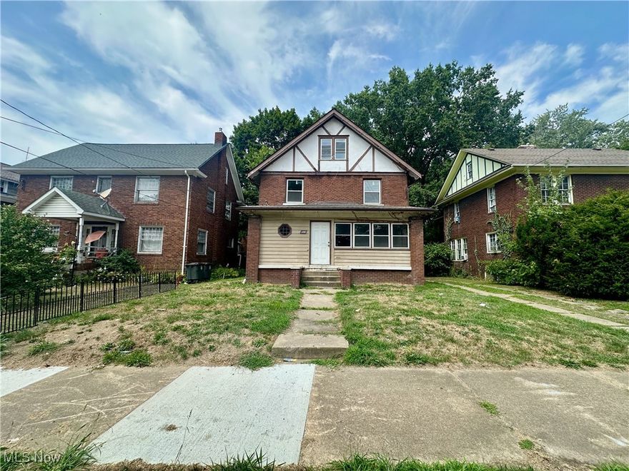 Ready to live in an updated, spacious apartment? Look no further. This home is ready for move-in right now. Perfect for small families, traveling professionals, and many more this property offers large entertainment space, a great loft area on the 3rd floor, and fully updated rooms throughout the home. Additionally, we provide a Resident Benefits Package (RBP) that will provide renters' insurance, provide identify protection, provide credit-building with positive rental payments, and much more for a rate of $50 a month. SECTION 8 WELCOME. Resident is responsible for all utilities. Screening guidance includes 3:1 debt to income rental amount (excluding Section 8), a review of criminal background, eviction history (if any), credit history (preferred score of 600), employment history, and landlord reference. Call today to apply!