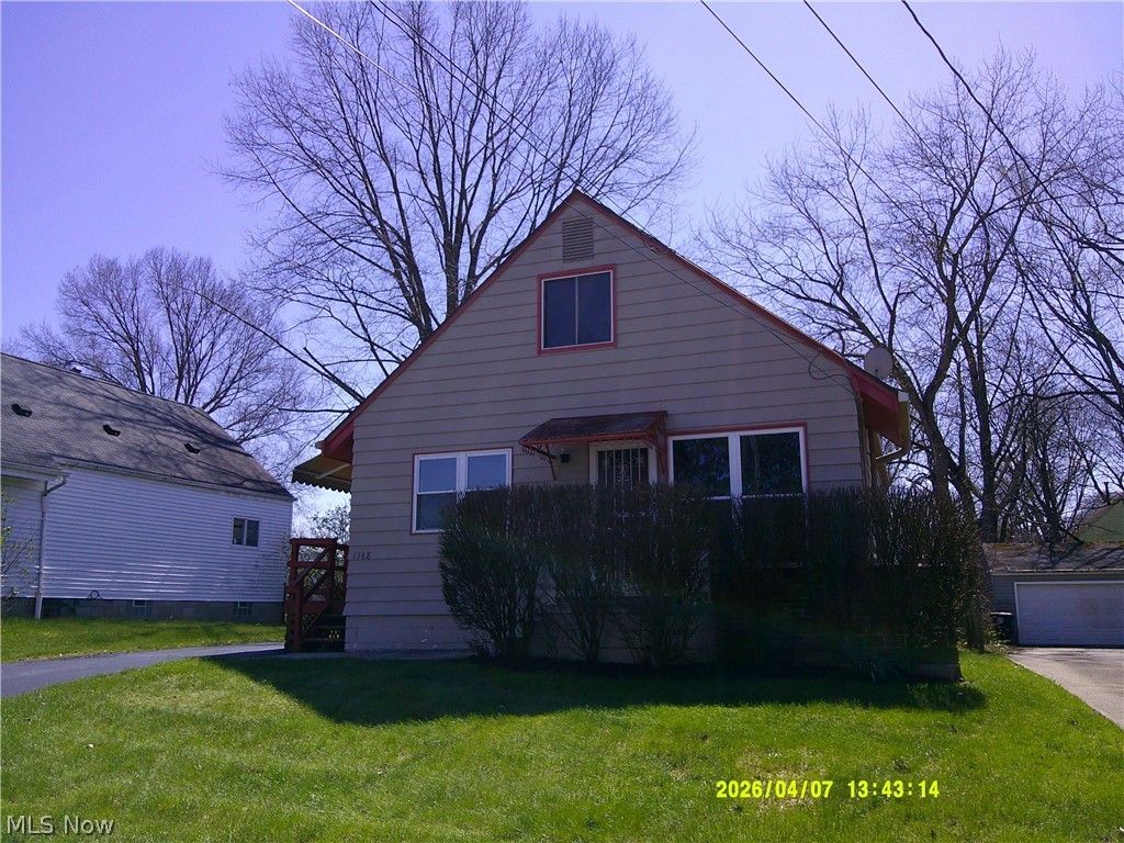 Photo of 1168 Jeanie J Avenue, Akron, OH 44310 (MLS # 5200053)