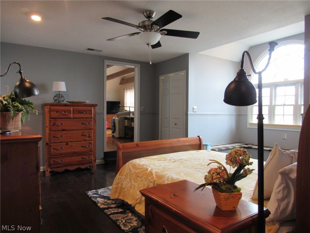 Roaming Rock Shores - Residential