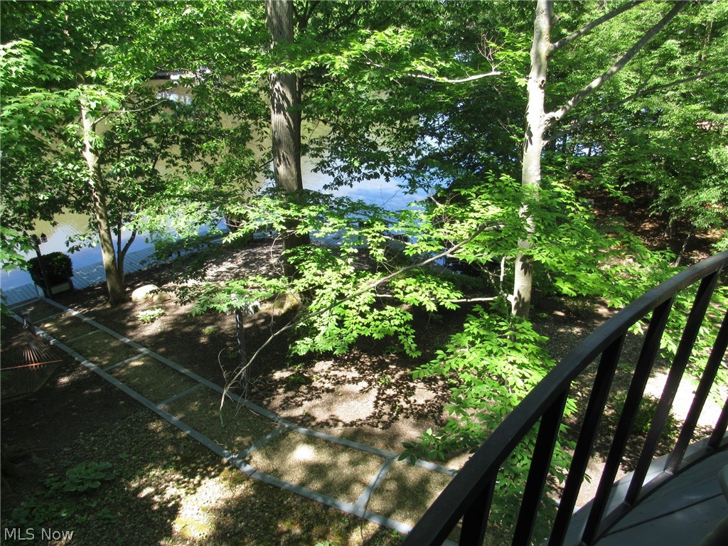 Roaming Rock Shores - Residential