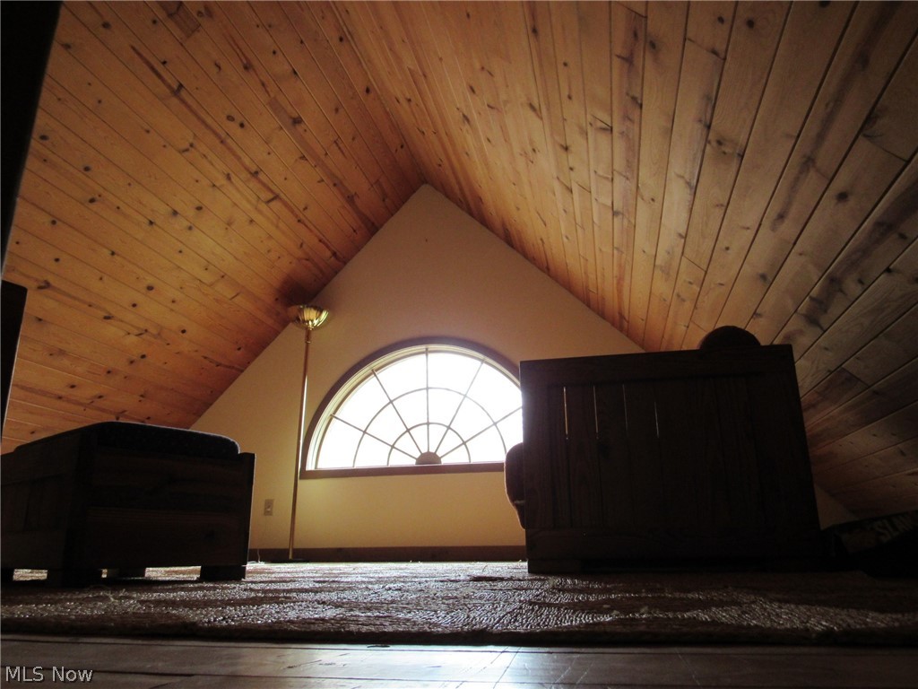 Roaming Rock Shores - Residential