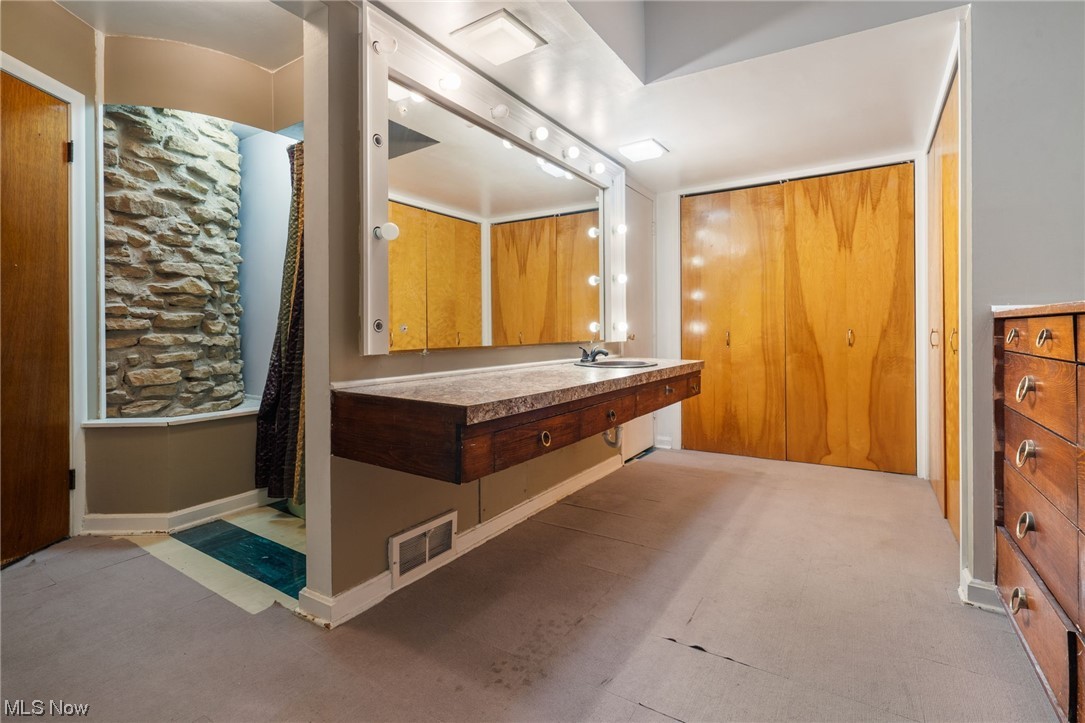 Summit Heights - Residential