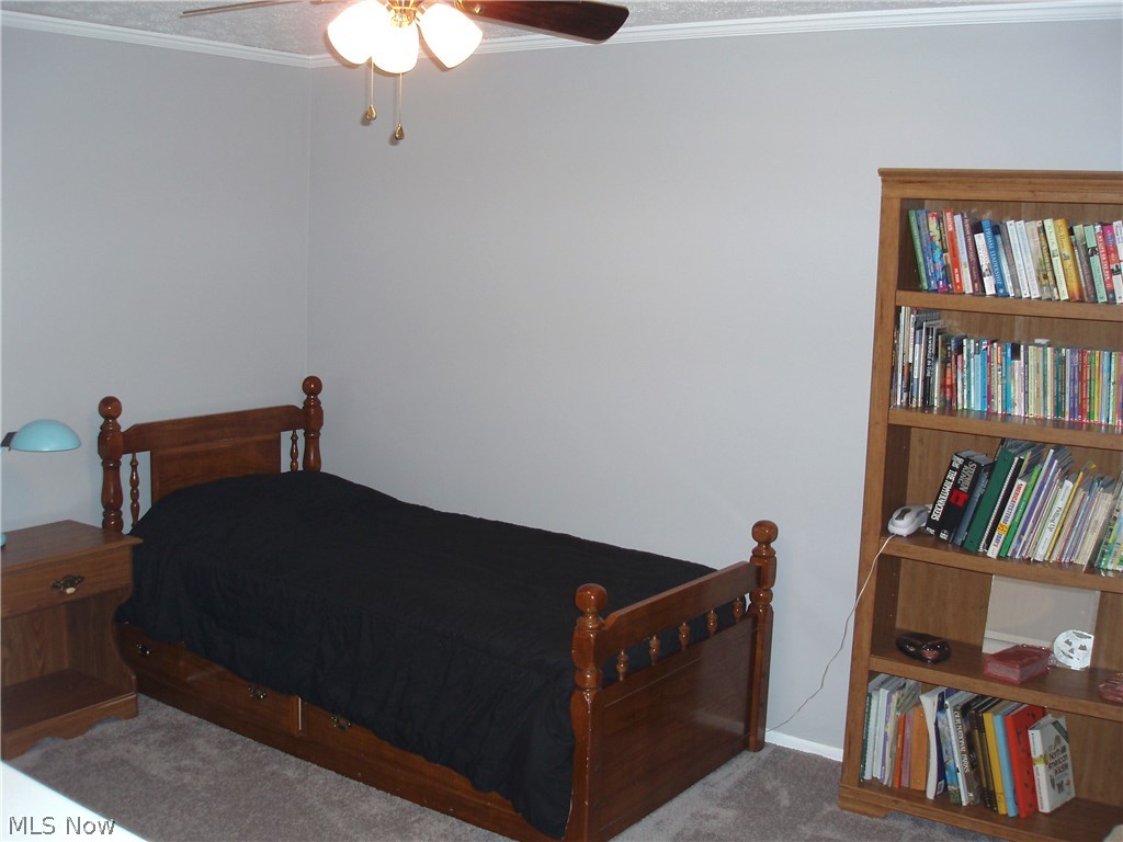 Oakhurst Manor - Residential